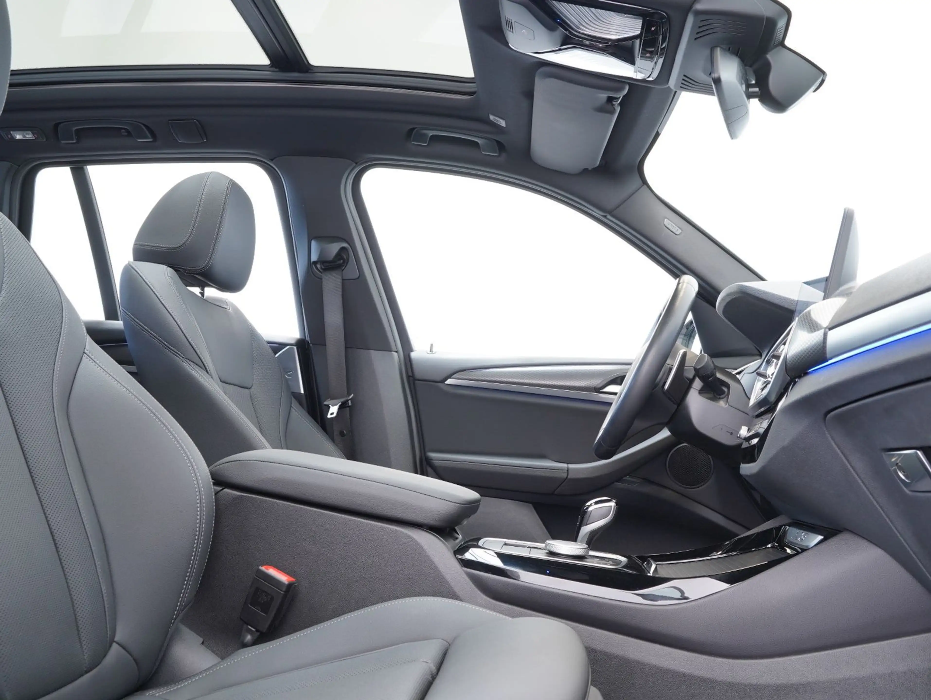 BMW X3 xDrive 20 i M Sport SHADOW/PANORAMA/AHK — photo 15