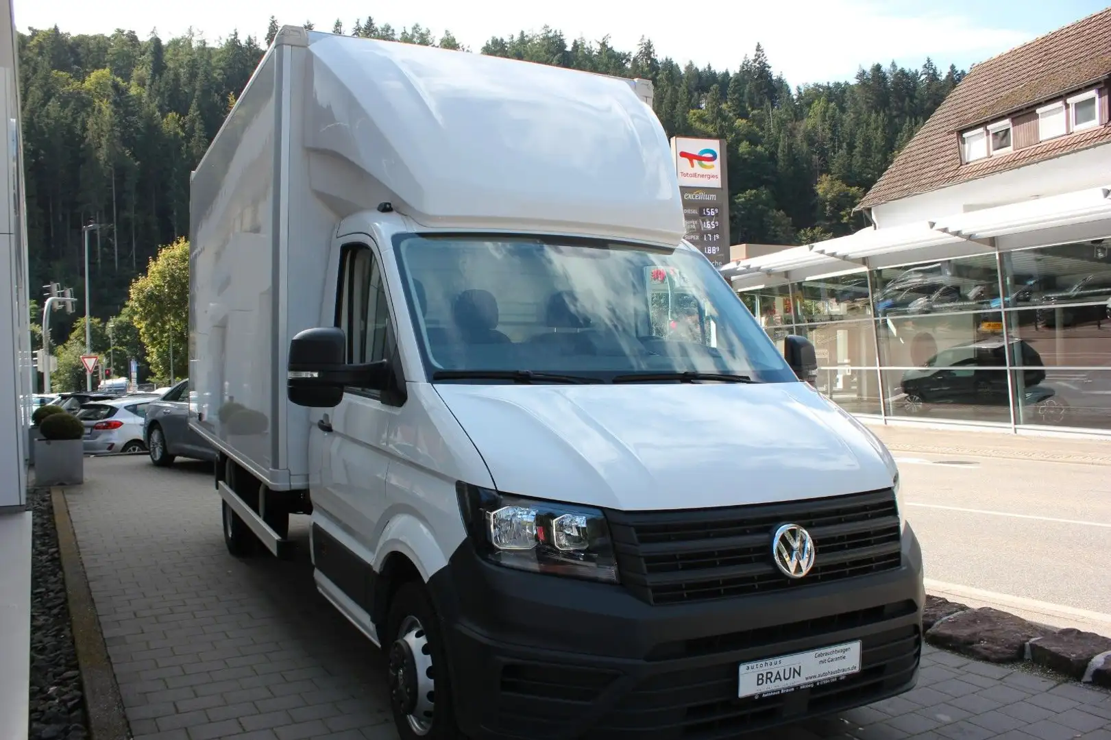 Volkswagen Crafter Koffer 50 lang RWD mit Aufstiegstreppe Weiß - 2