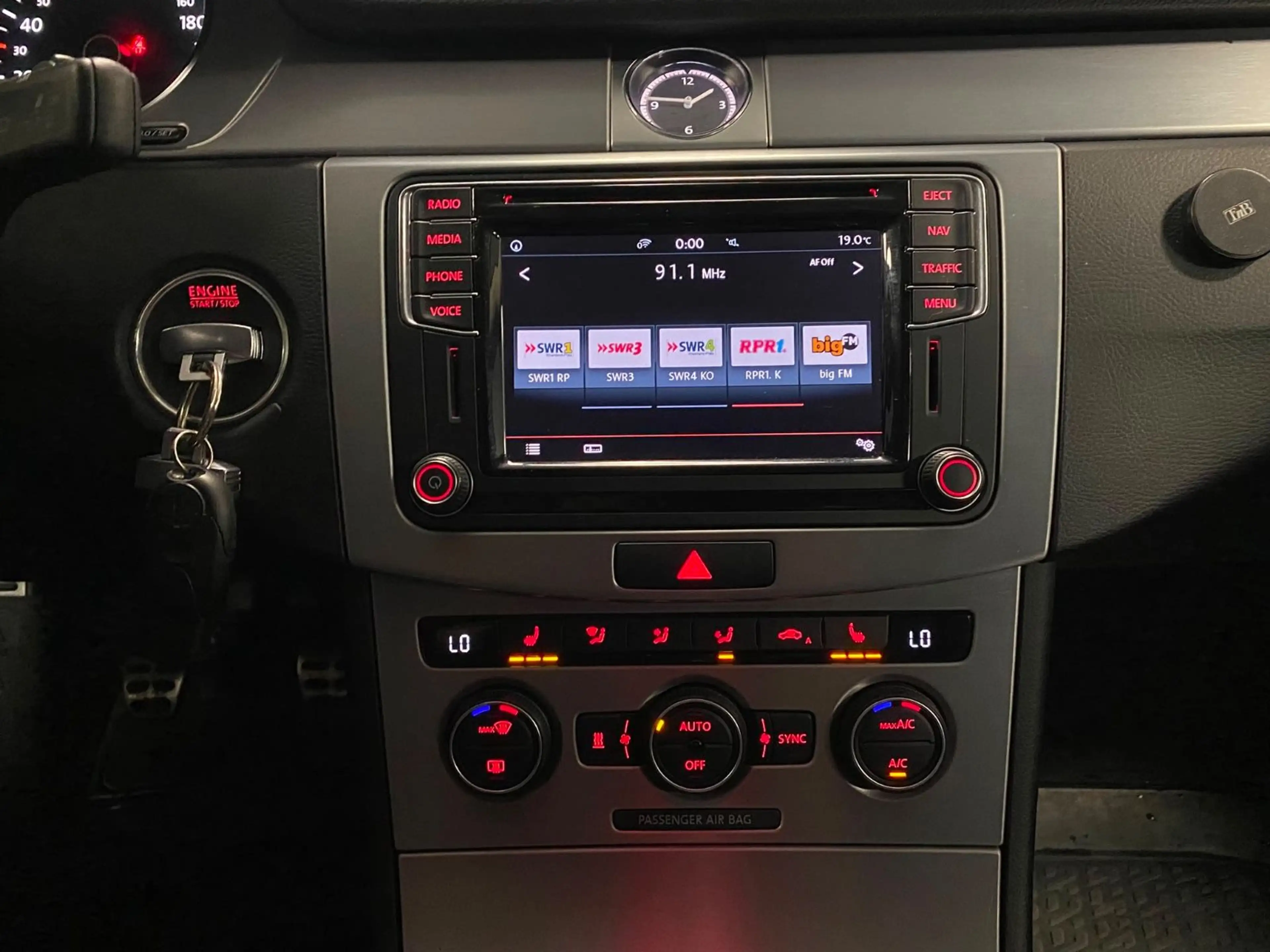 Volkswagen CC Passat CC R-Line SPORT*LED*Leder*NAVi+Kamera — photo 15