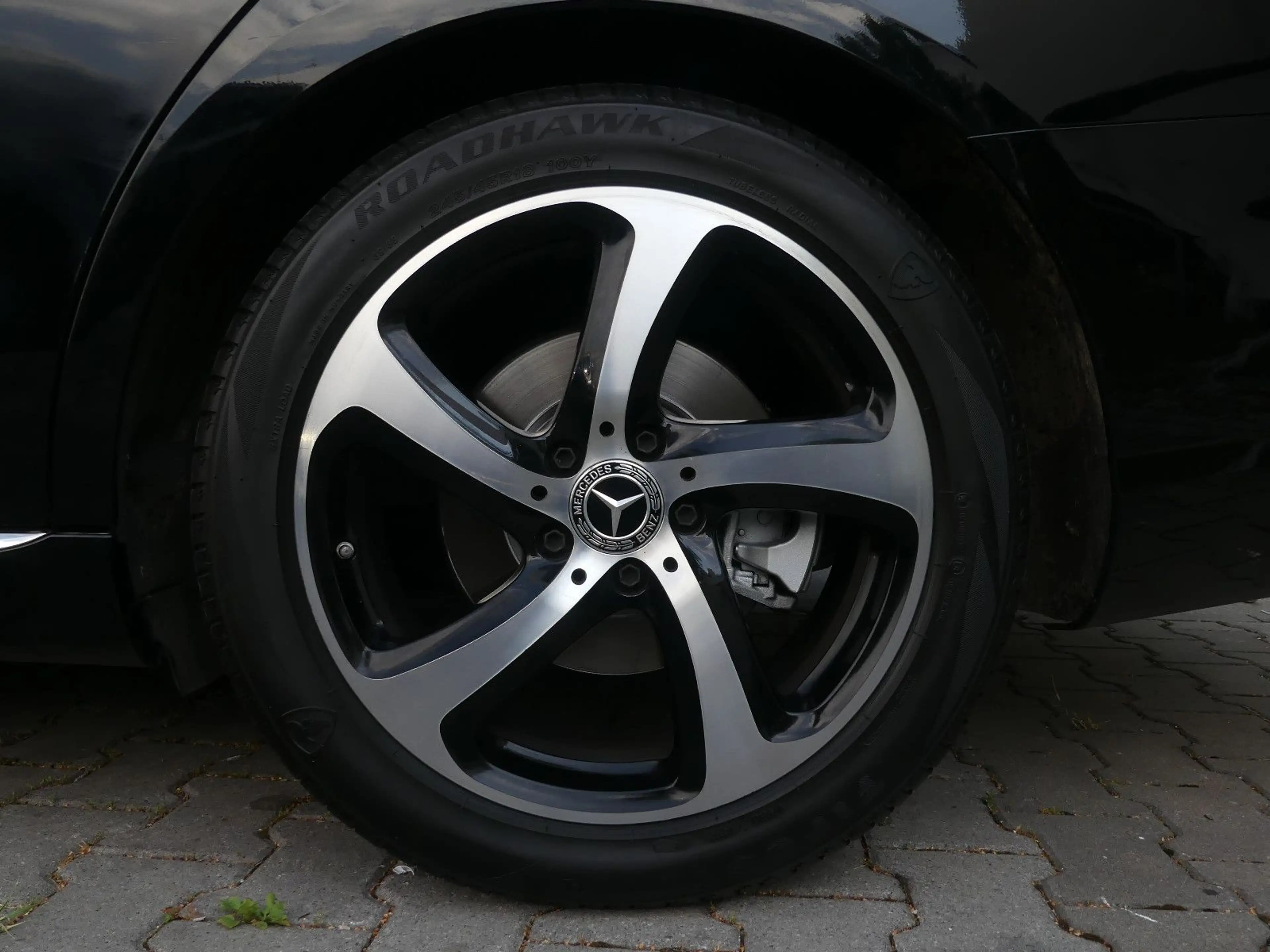 Mercedes-Benz E 220 D Avantgarde Sport Style LED Kam. Navi. — photo 10