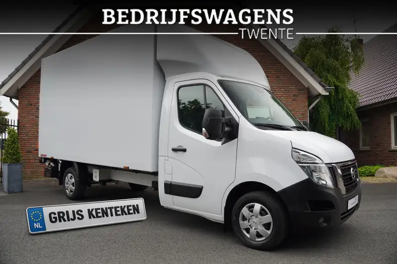 Nissan Interstar