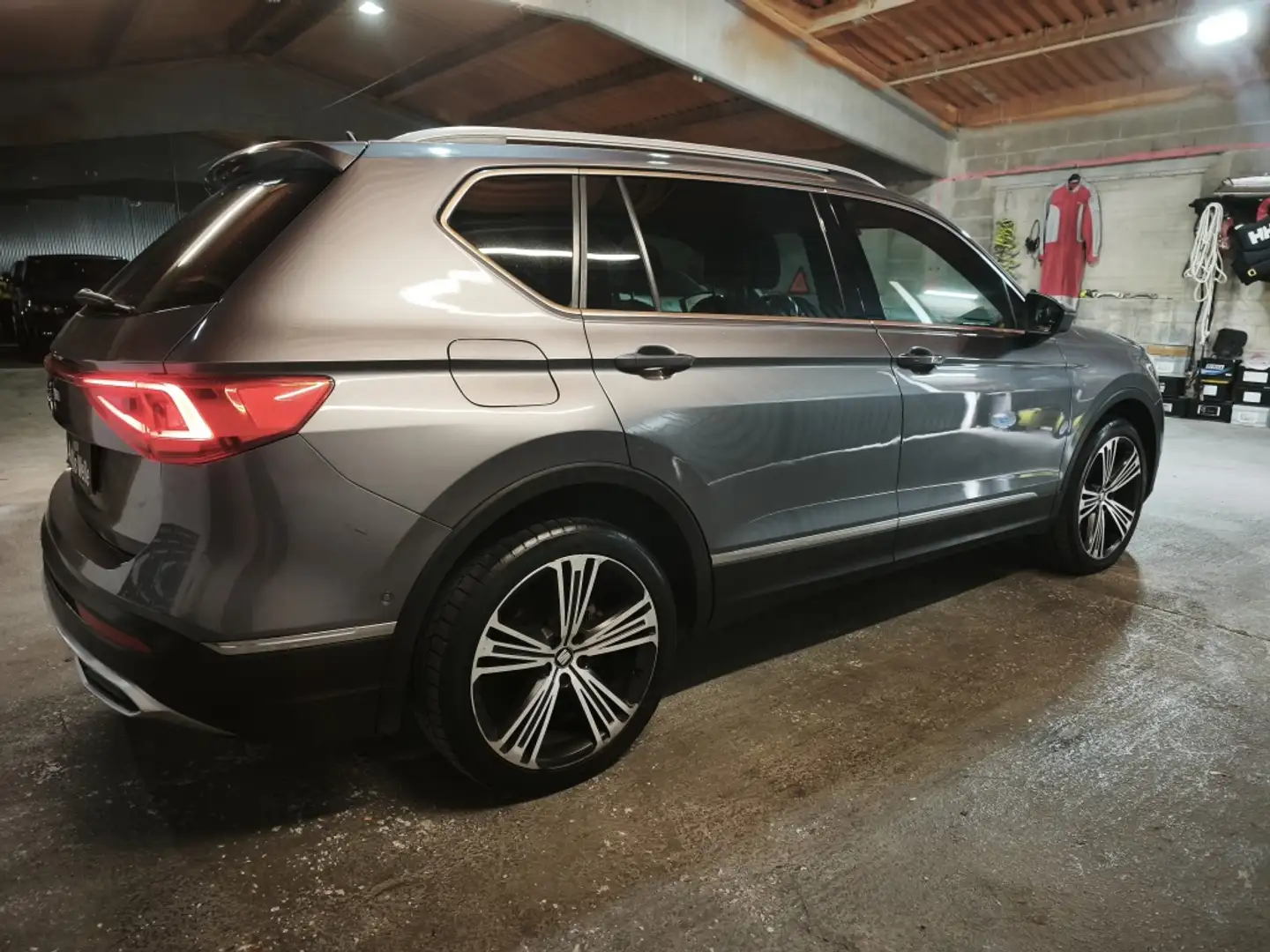 SEAT Tarraco 2.0TDI S&S Xcellence DSG 4Drive 150 Gris - 2