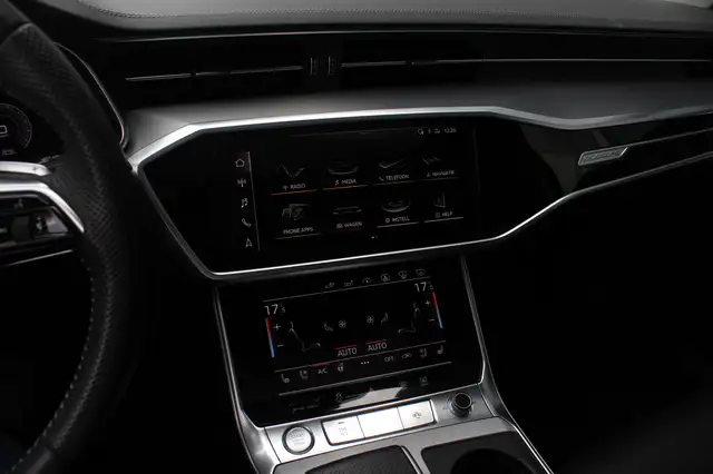 Audi A6 view 21