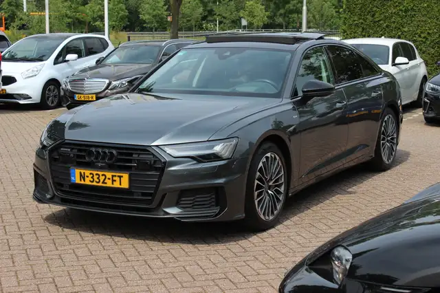 Audi A6 view 7