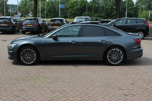 Audi A6 view 8