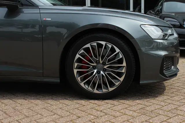 Audi A6 view 15