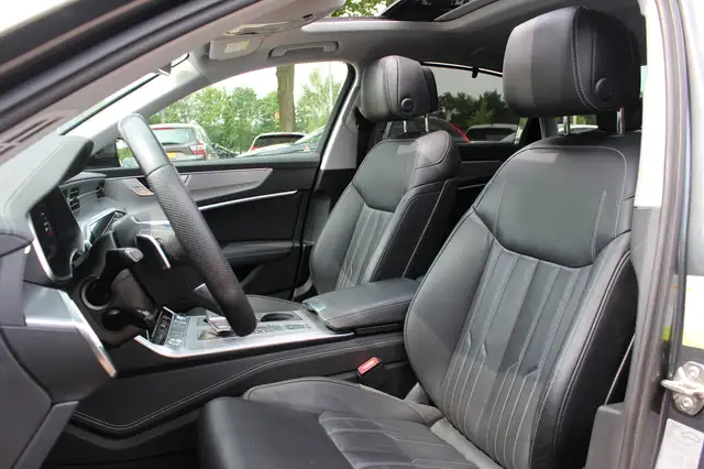 Audi A6 view 5