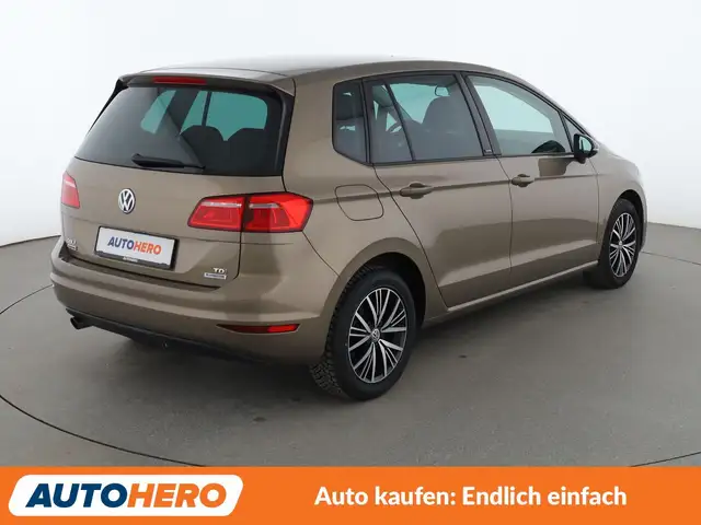 Volkswagen Golf Sportsvan view 6