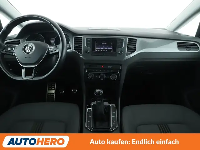 Volkswagen Golf Sportsvan view 12