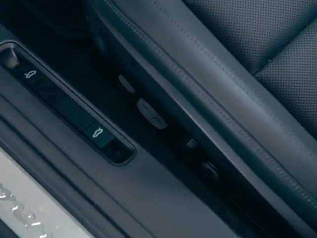 Porsche 911 Carrera Cabriolet Ansicht 36