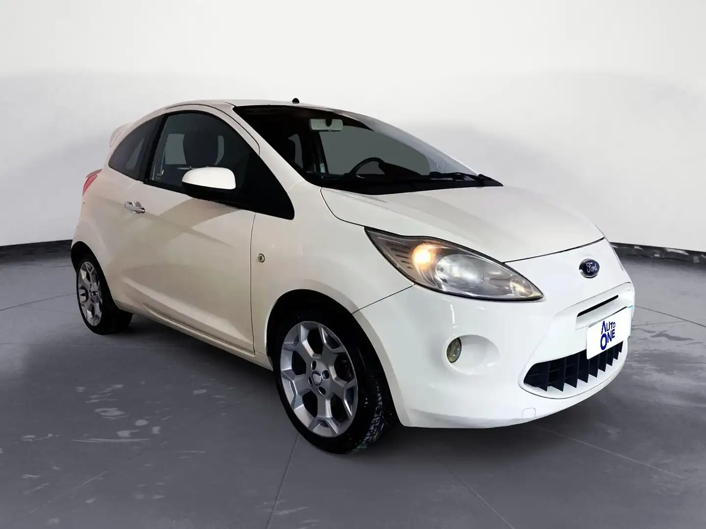 Ford Ka/Ka+ 1.3 Tdci 75Cv Titanium Blanco - 1