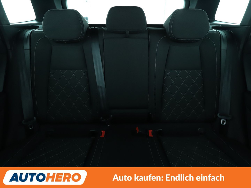 Skoda Karoq 2.0 TSI Sportline 4x4 Aut.*NAVI*TEMPO*CAM*PDC* — photo 15