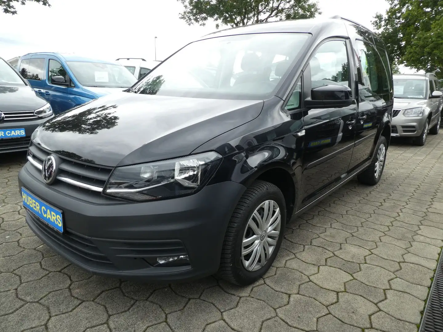 Volkswagen Caddy Trendline 4Motion NAVI Schwarz - 1