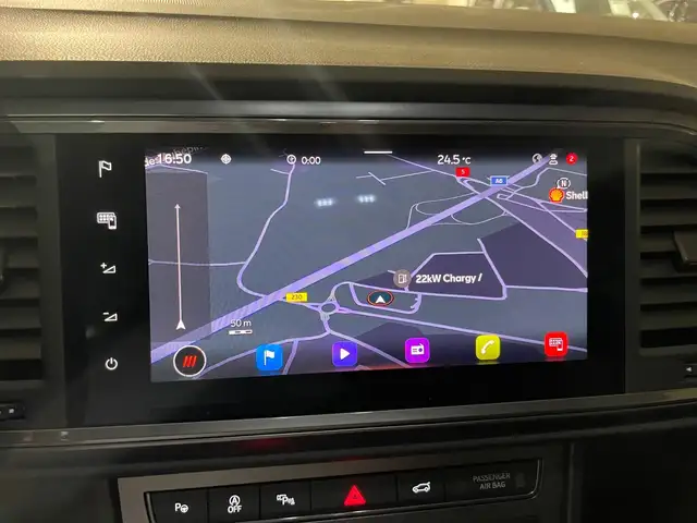 Cupra Ateca view 3