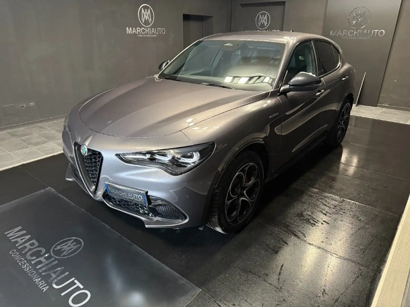 Alfa Romeo Stelvio 2.2 Turbodiesel 210 CV AT8 Q4 Veloce Grigio - 1