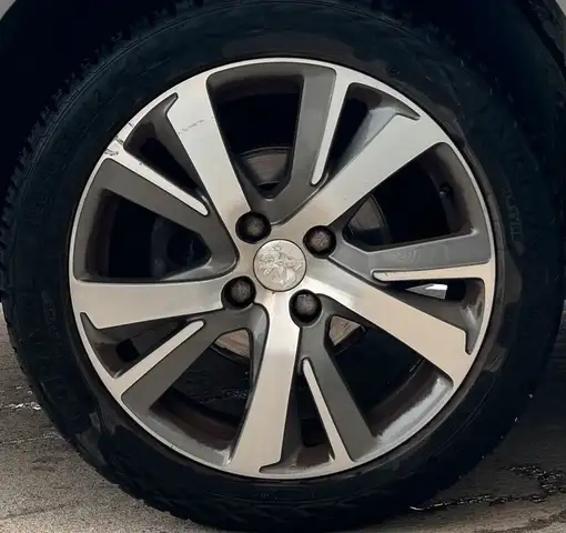 Peugeot 2008 view 23