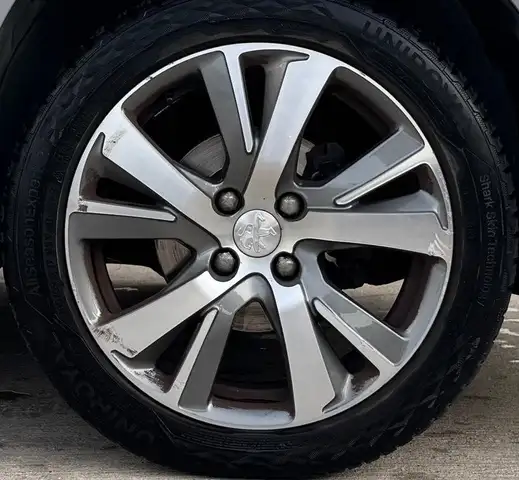Peugeot 2008 view 21