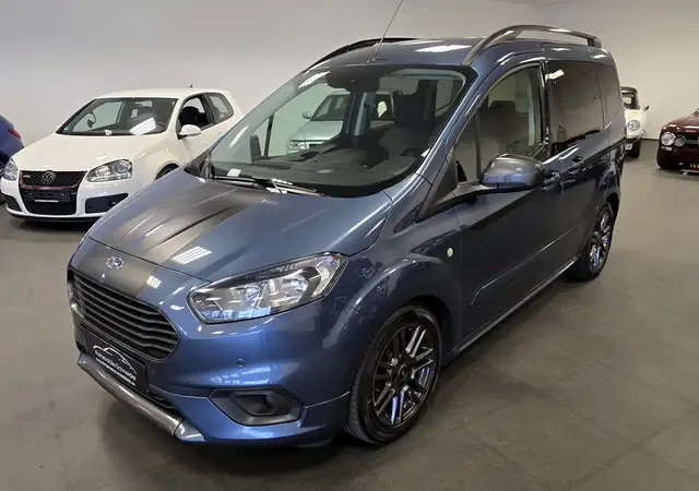 Ford Tourneo Courier 1.5 TDCI Sport Kima Navi Kamera PDC