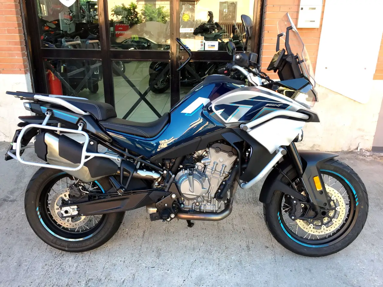 Cfmoto 800 MT