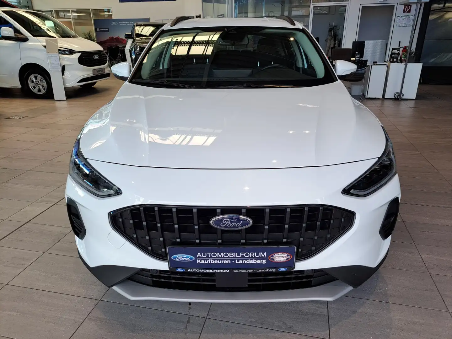 Ford Focus 1.0 Active X LED SYNC4 KlimaA RFK SHZ Wit - 2