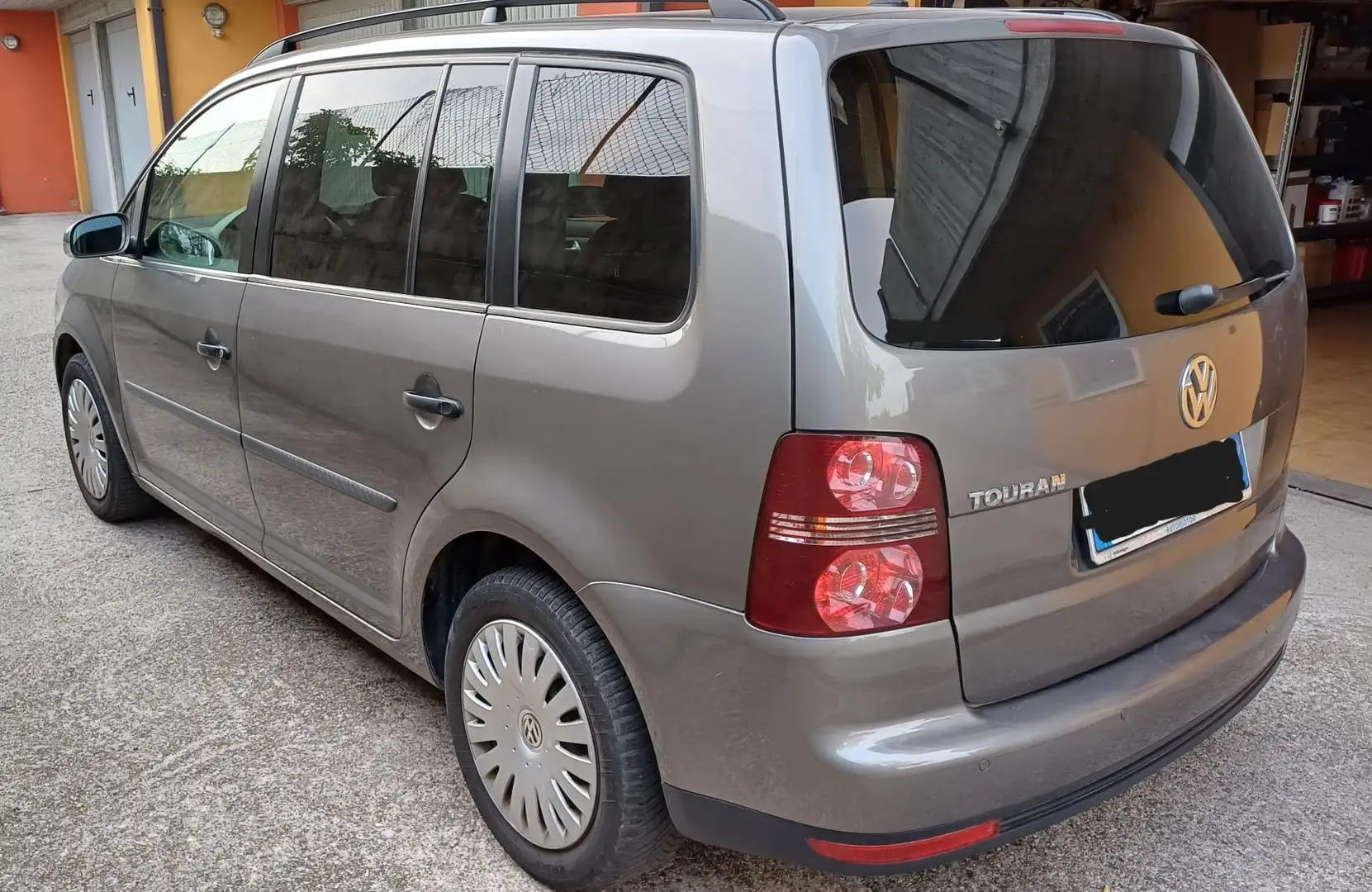 Volkswagen Touran Touran I 2007 1.6 Trendline bi-fuel G Gris - 2