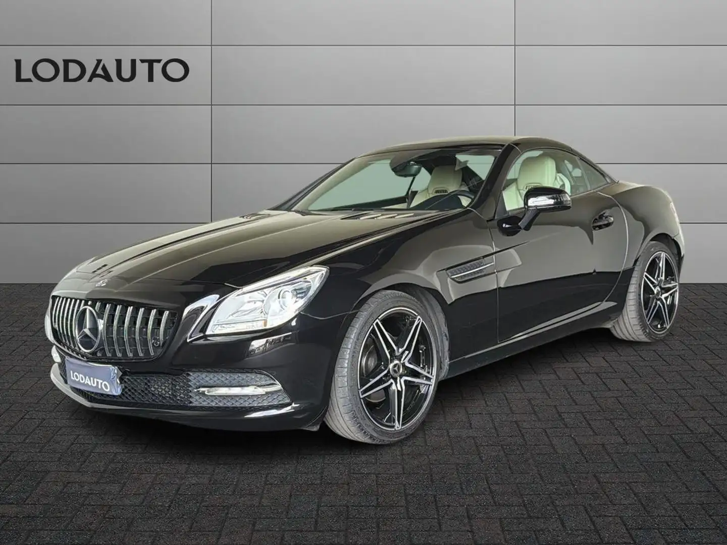 Mercedes-Benz SLK SLK 200 BlueEfficiency Sport Schwarz - 1