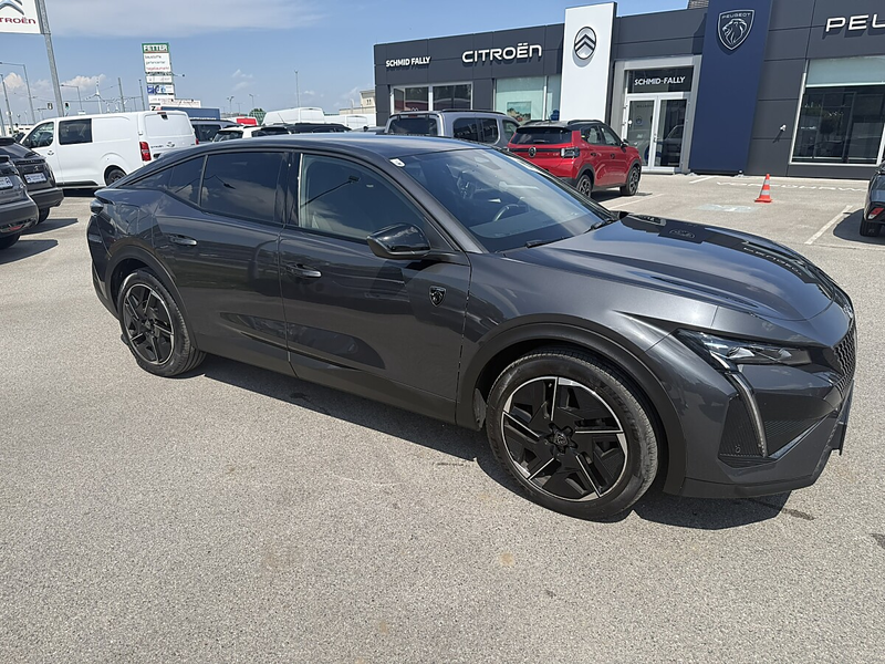 Peugeot 408 1.2 Puretech 130 GT (EURO 6d) — photo 10