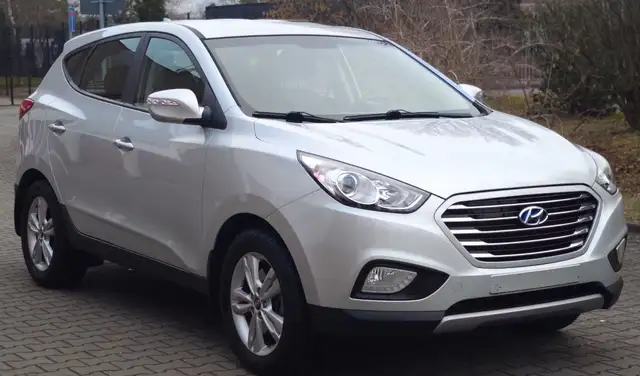 Hyundai ix35 view 3