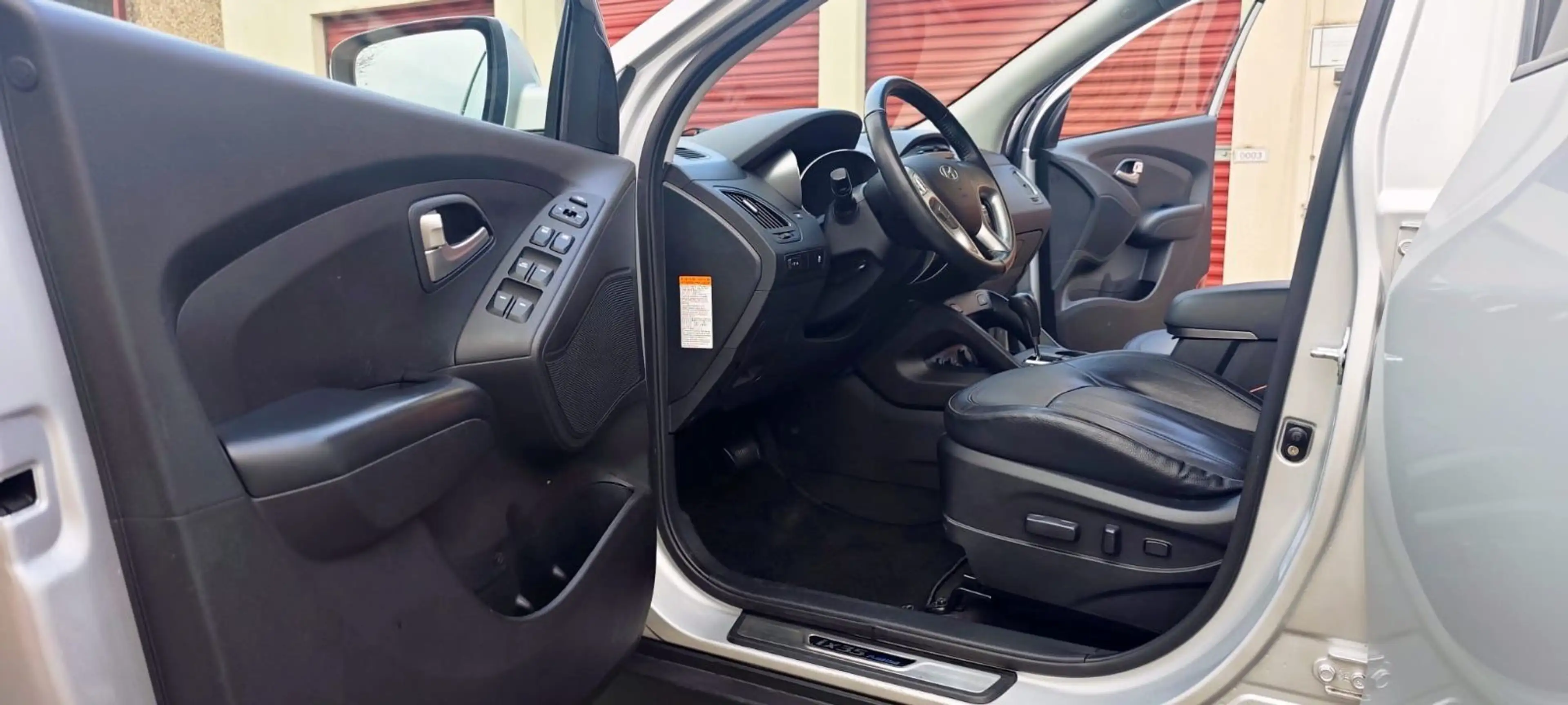 Hyundai iX35 Fuel Cell Wasserstoff Leder Wenig KM — photo 12