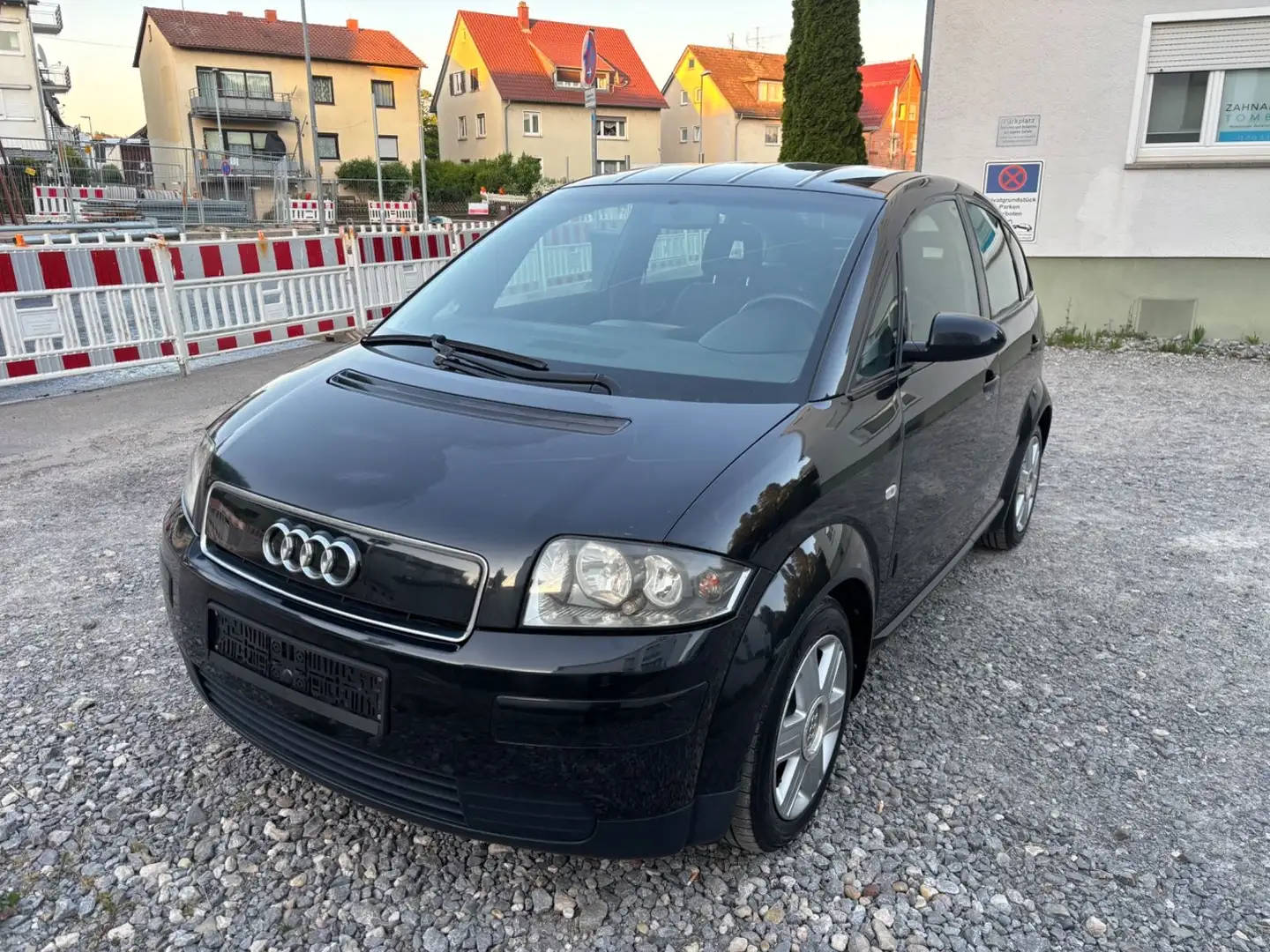 Audi A2 1.4 TDI**KLIMAAUTOMATIK**TÜV NEU**SCHWARZ**ZV Schwarz - 2