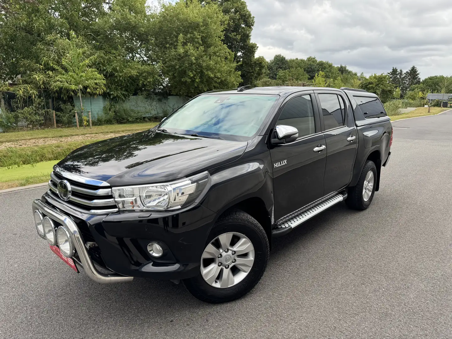 Toyota Hilux 2.4D-4D 4x4 Double Cab Automatic/Only Export Afrik Noir - 1