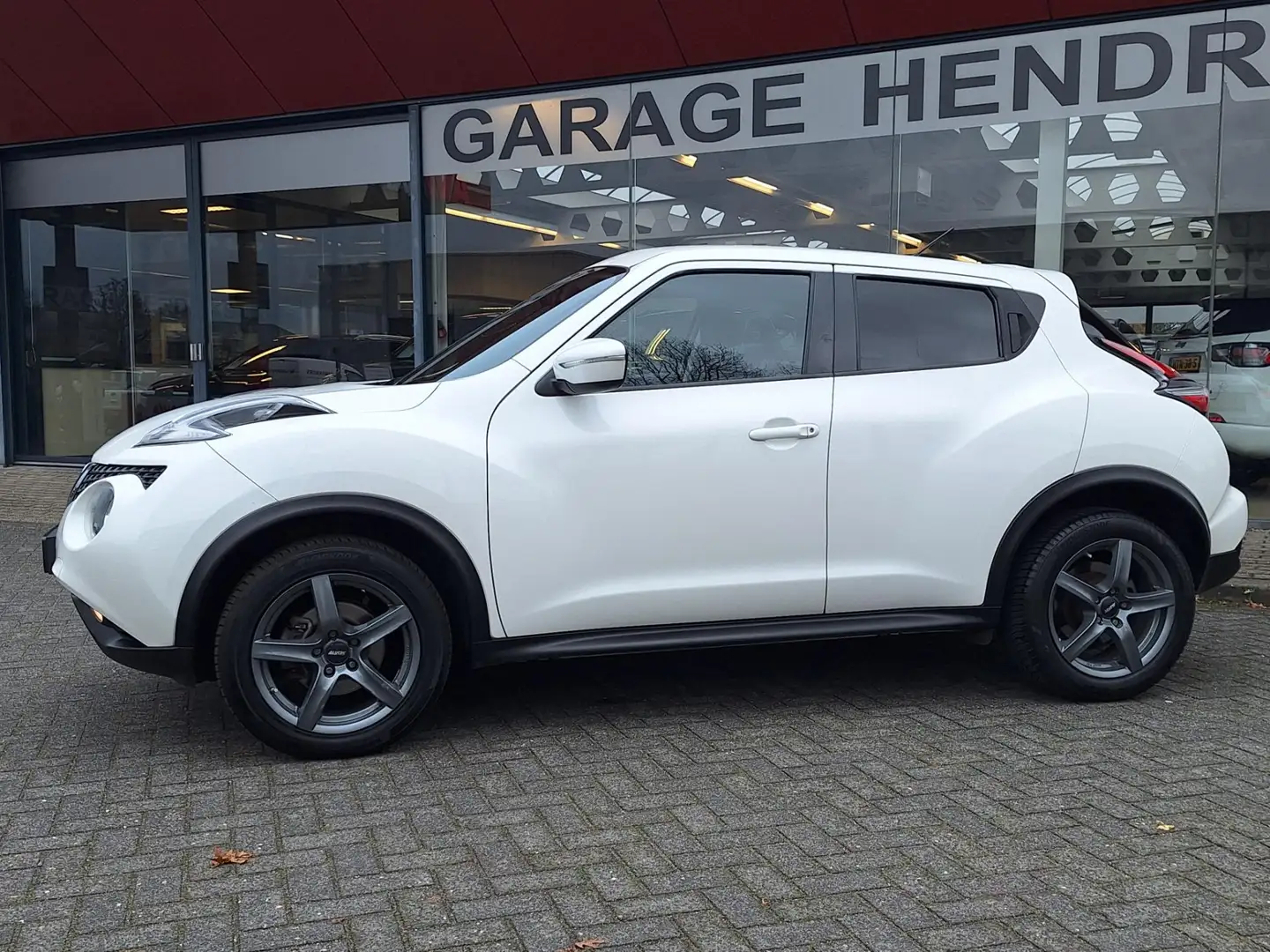 Nissan Juke 1.6 Connect Edition | Automaat | Clima | Cruise | Blanc - 2