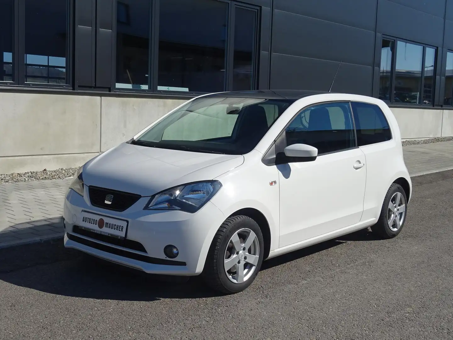SEAT Mii 1.0 Style /SHZ /Tempomat /ALU /Schiebedach Weiß - 2