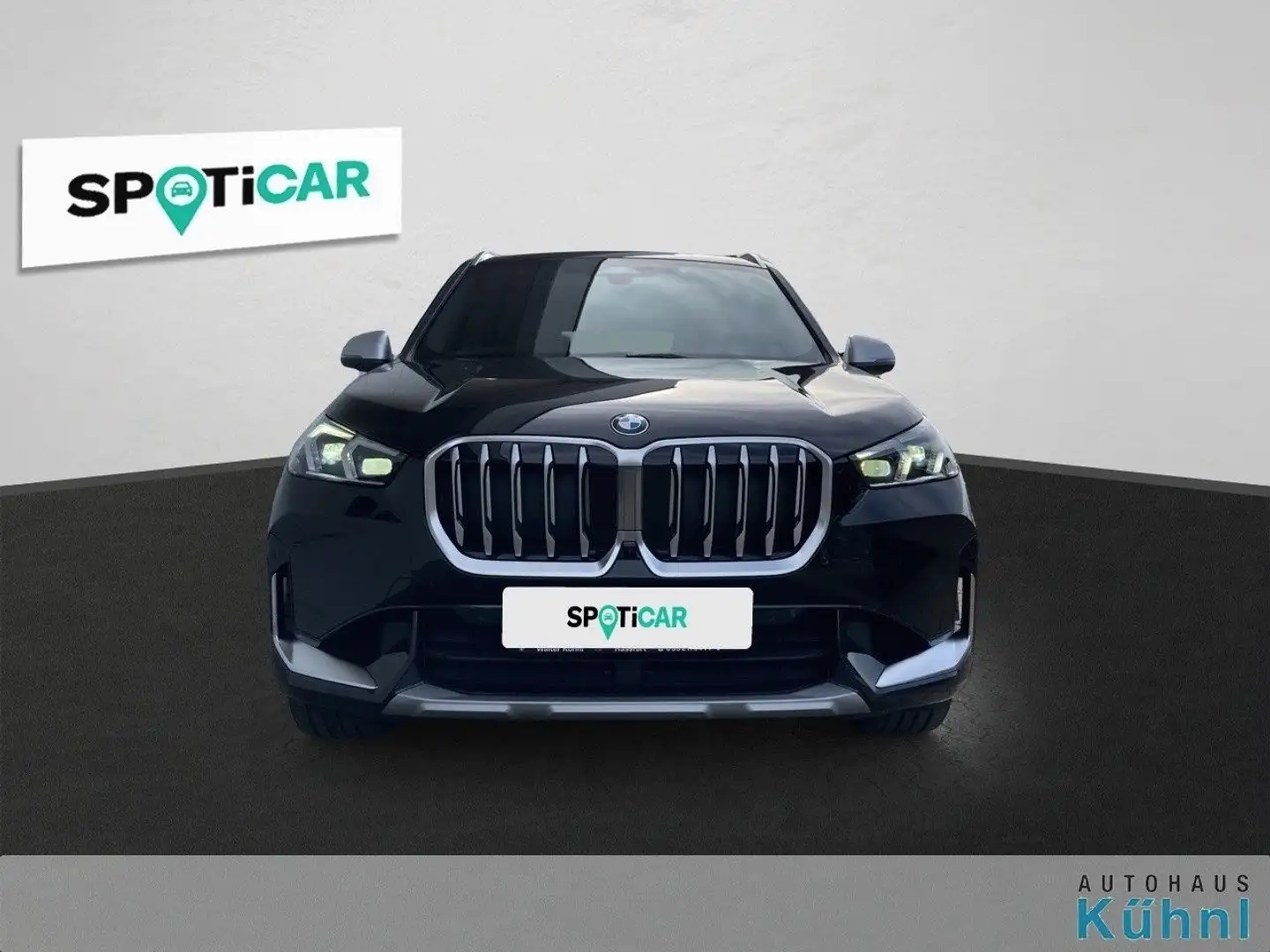 BMW X1 xDrive23i xLine HUD/LED/AHK/NAVI Prof. Zwart - 2