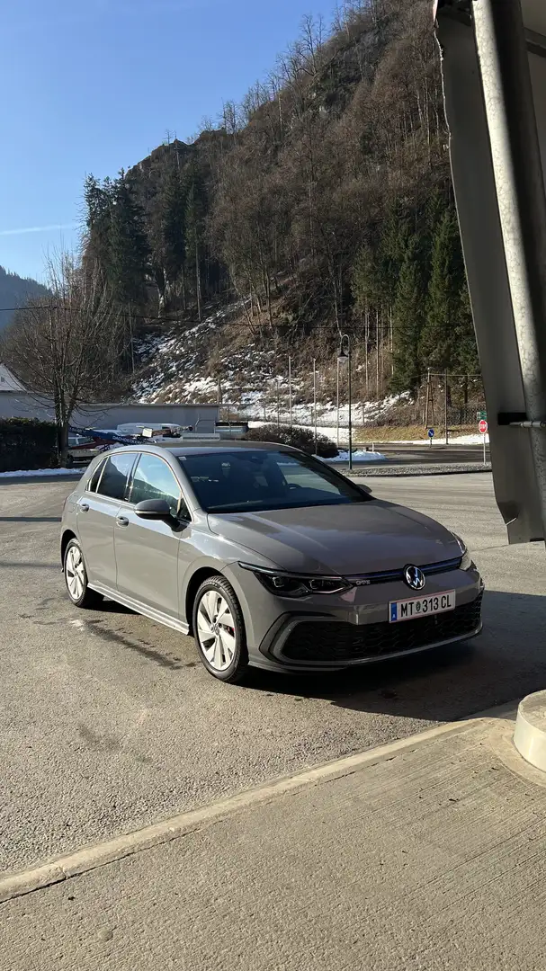 Volkswagen Golf GTE Grau - 1
