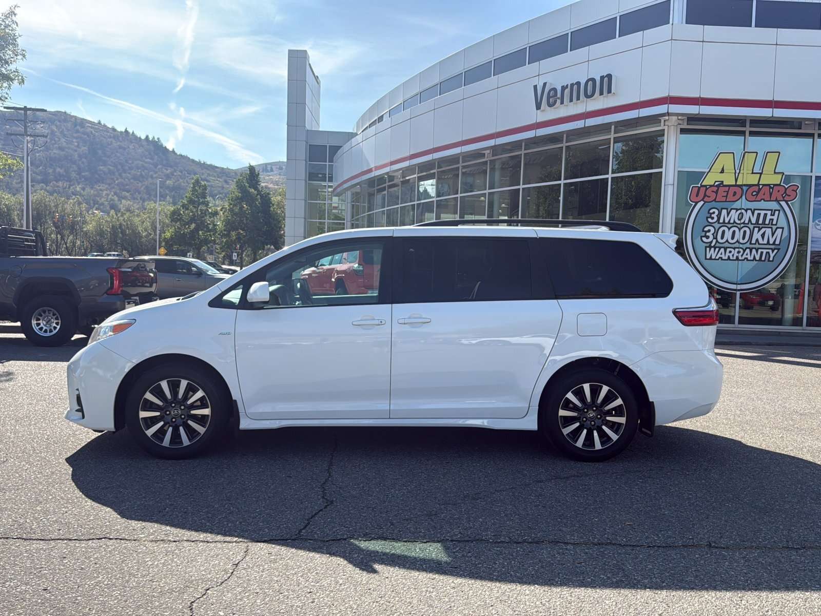 2018 Toyota Sienna LE AWD — снимка 1