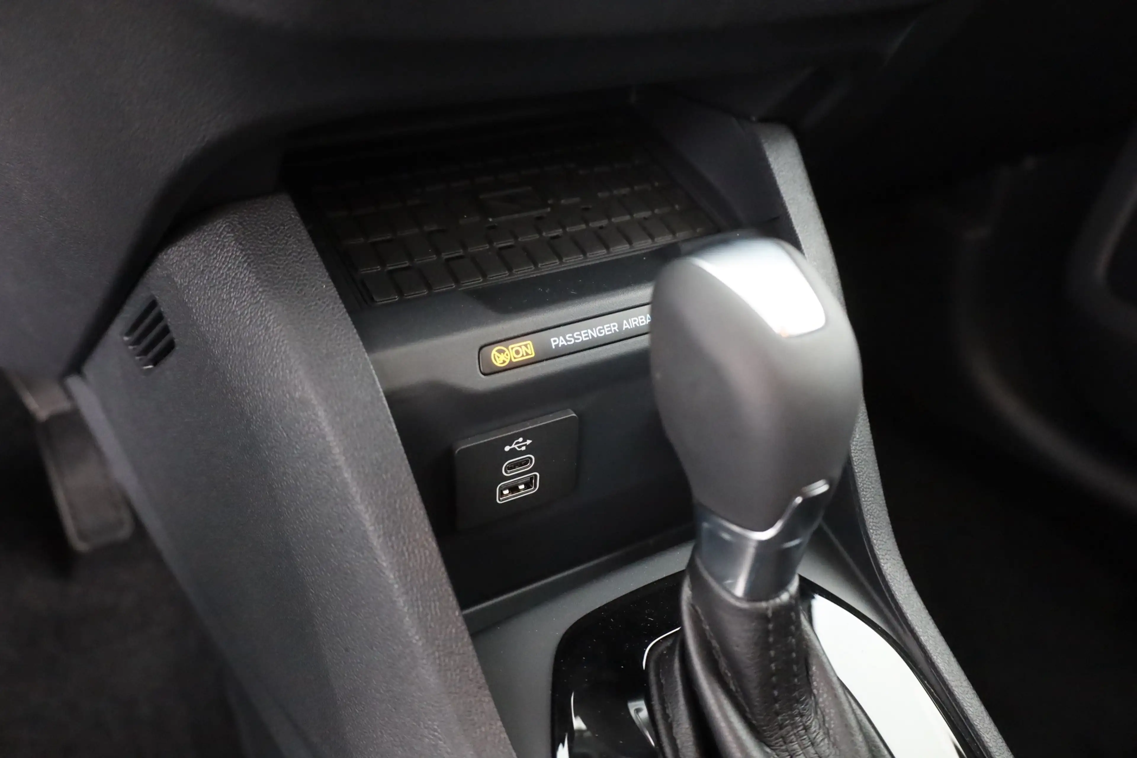 Ford Tourneo Courier Active 1.0 EB Aut. Navi Kamera AHK — photo 13