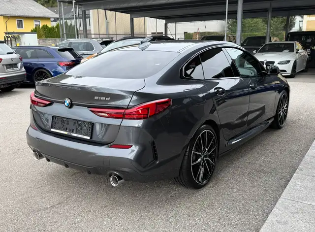 BMW 2 Series view 11