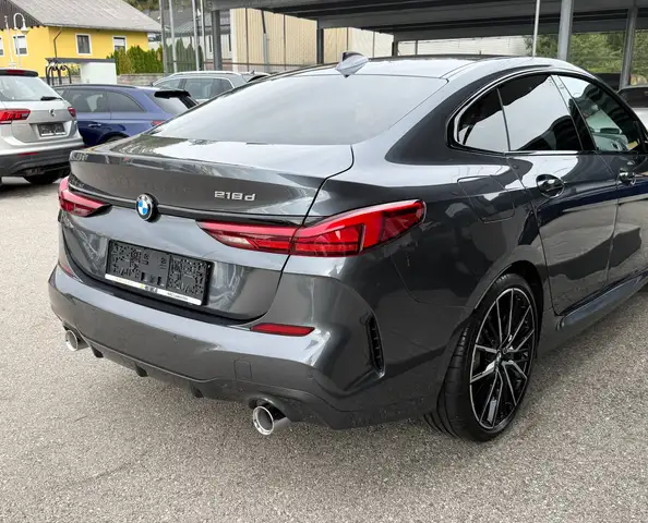 BMW 2 Series view 13