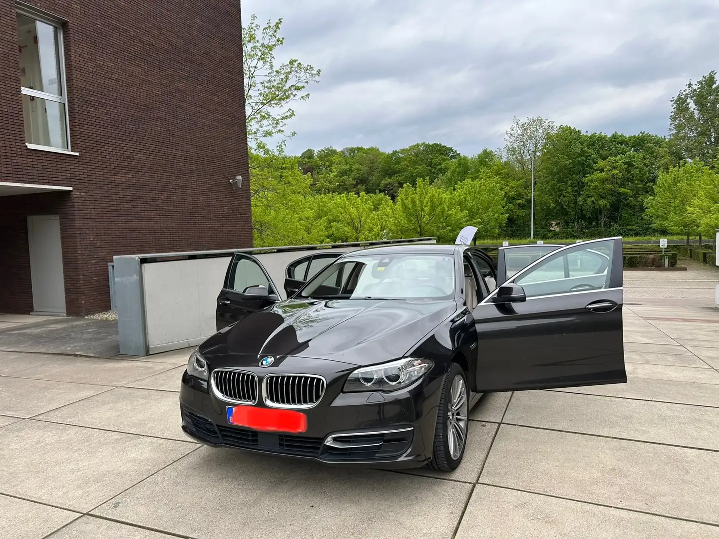 BMW 518 518d Brun - 1