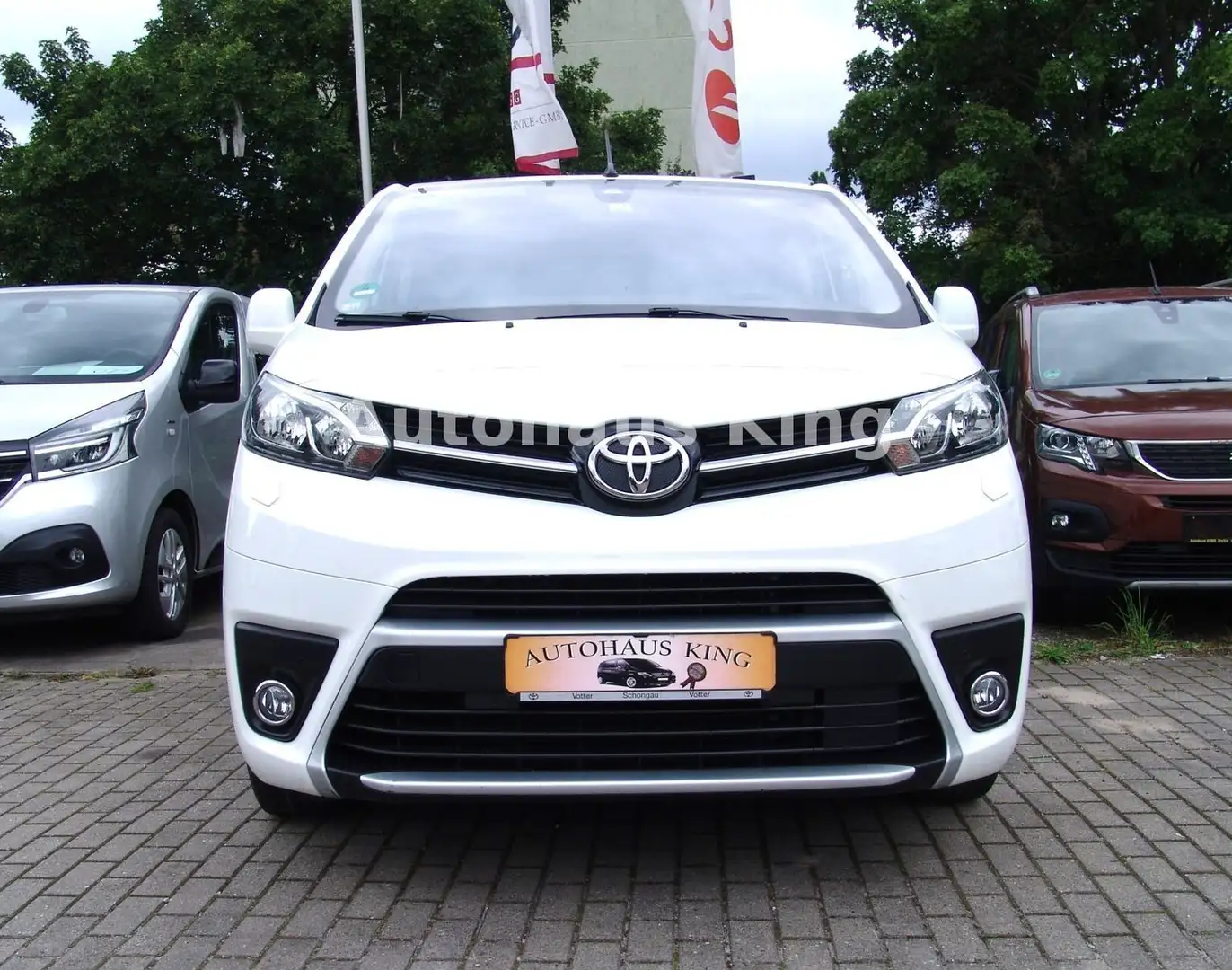 Toyota Proace Verso L1 Family Comfort-8SI/NAVI/2Sch.Tü Blanc - 2