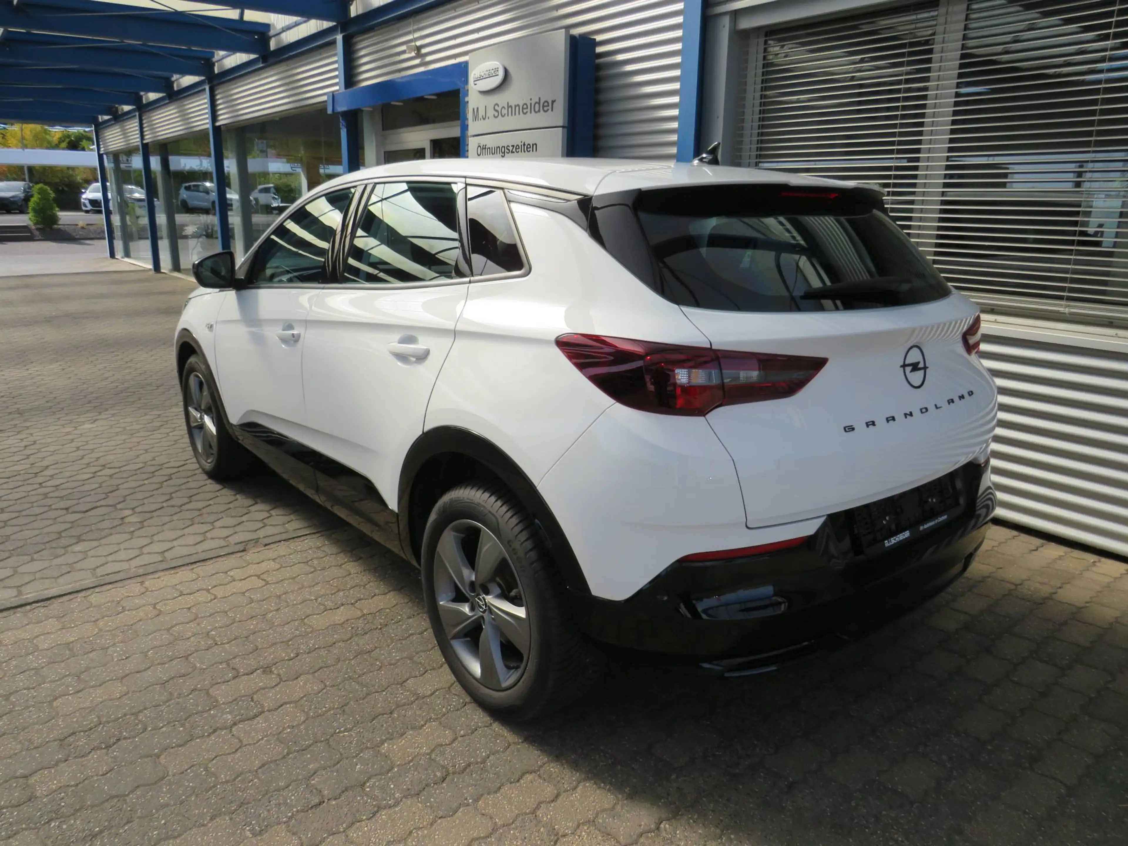 Opel Grandland GS LED Navi 360°-RFK LMF Teilleder — photo 8