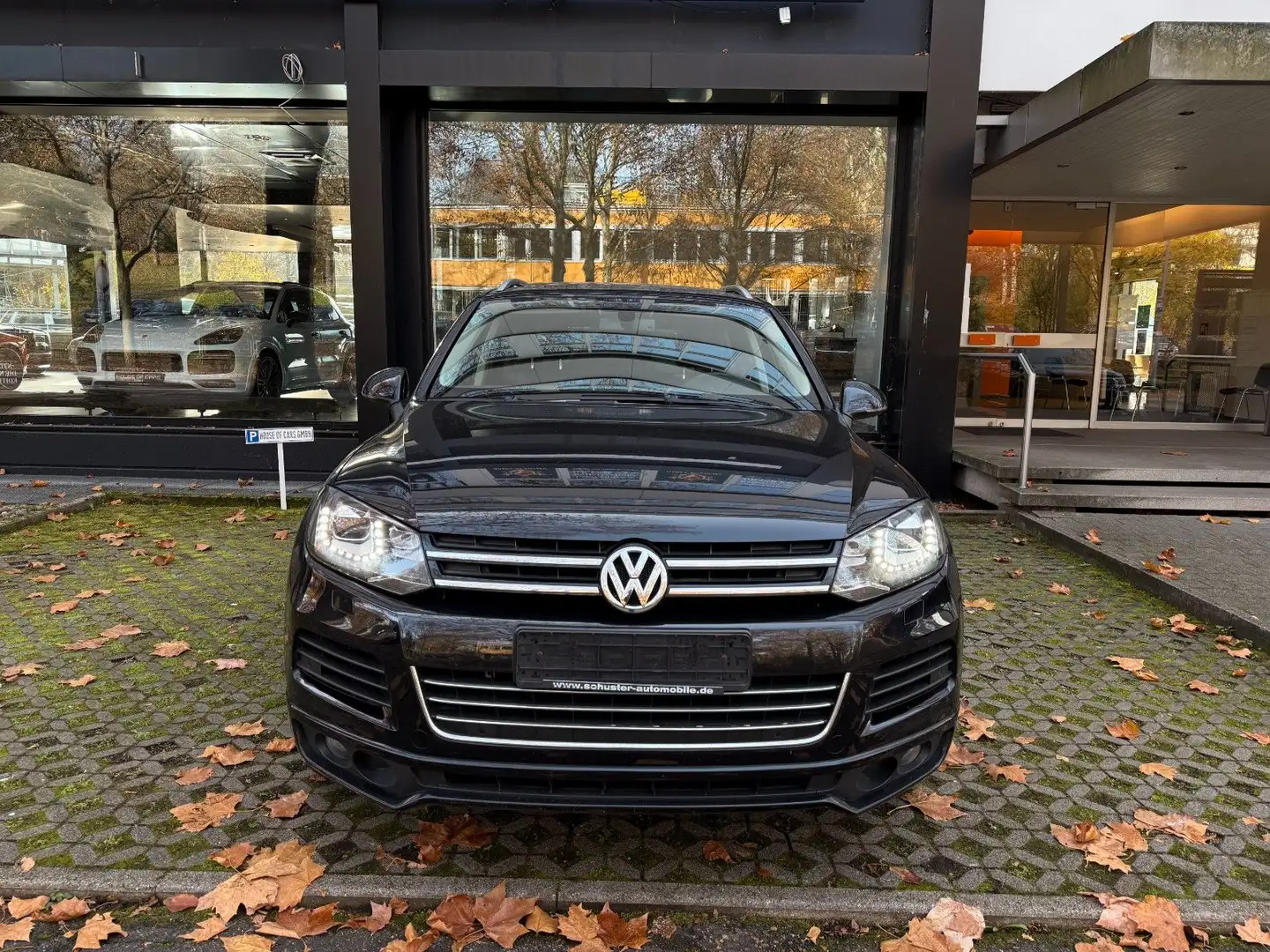 Volkswagen Touareg V6 TDI BMT R-Line*Pano*AHK*Kamera Schwarz - 2