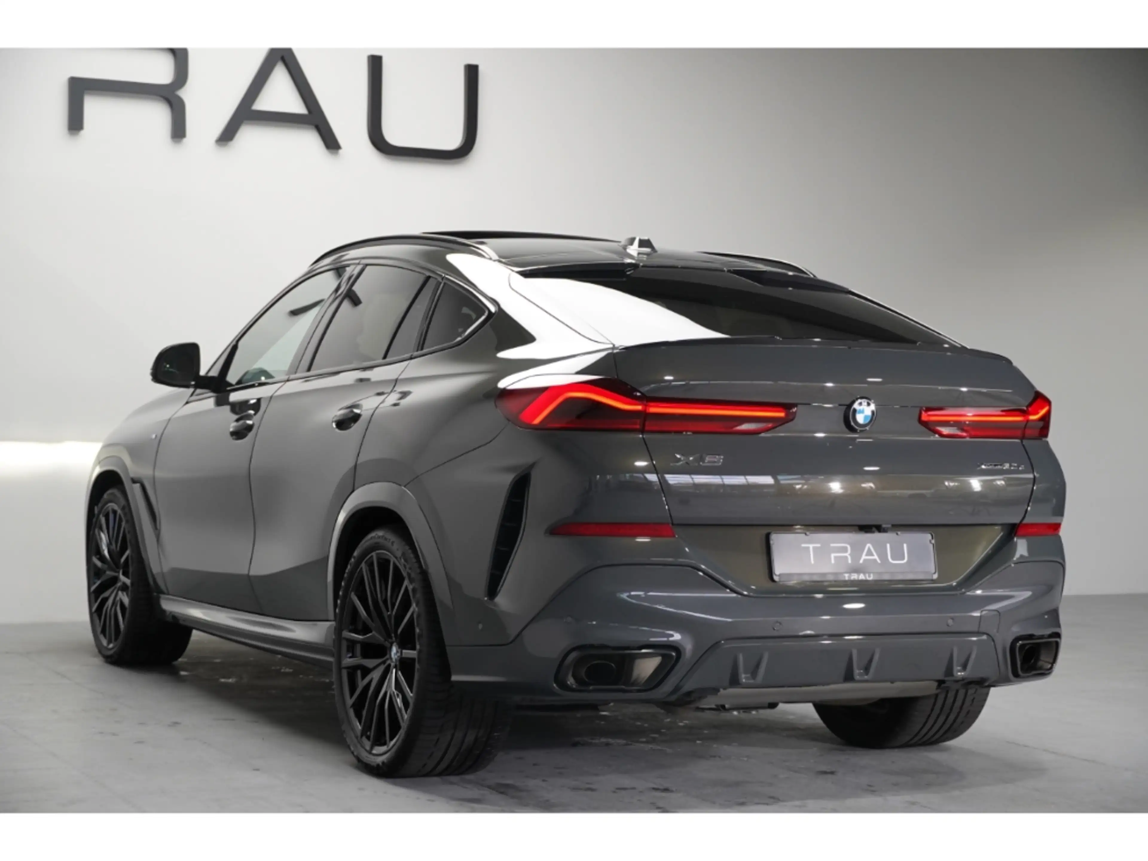 BMW X6 30 d M Sport Pro PANO HUD LUFTF. Comfort+ H&K Exkl — photo 5