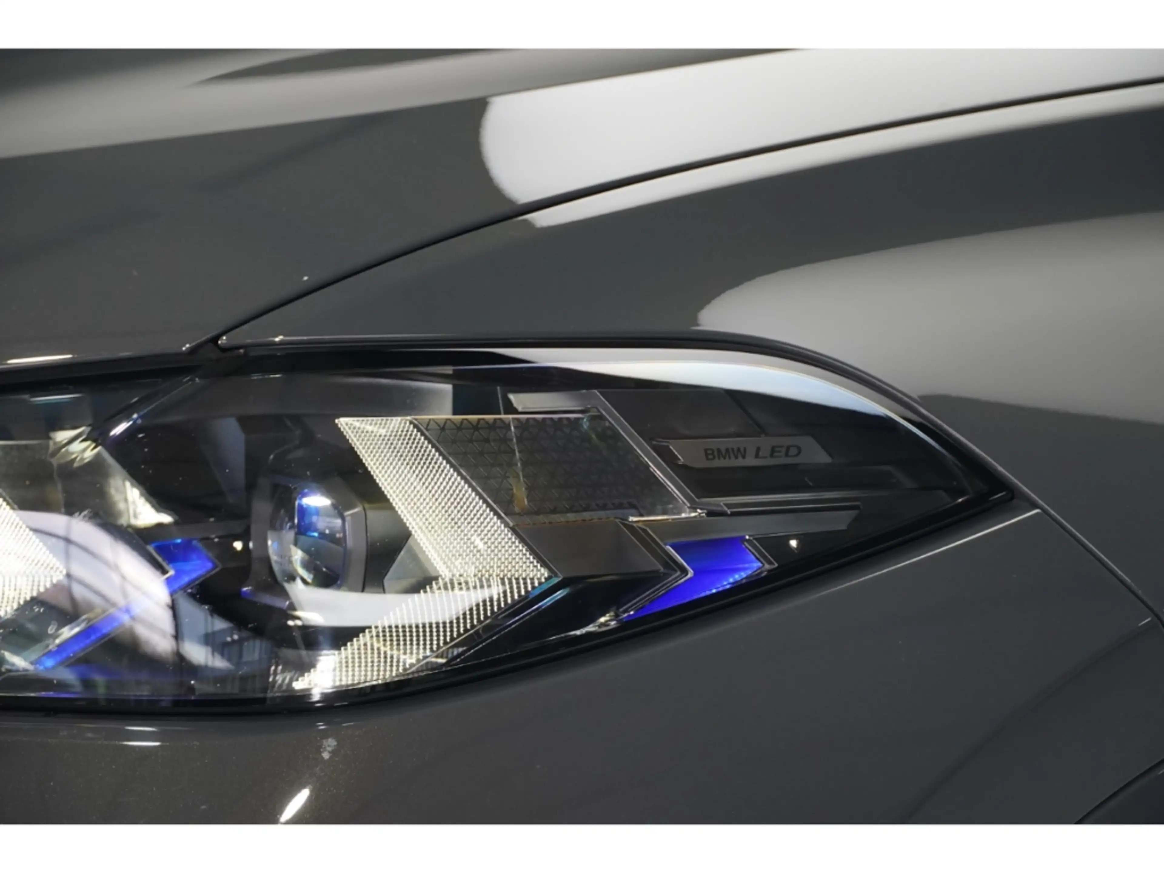 BMW X6 30 d M Sport Pro PANO HUD LUFTF. Comfort+ H&K Exkl — photo 8