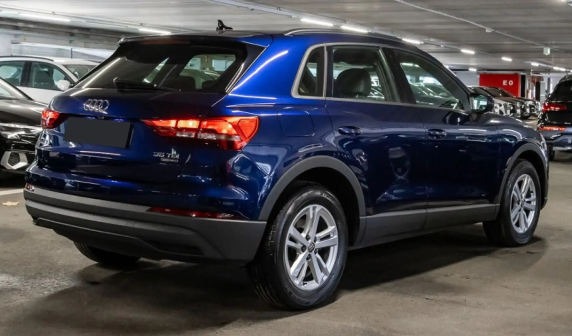 Audi Q3 35 TDI quattro S tronic Blu/Azzurro - 2