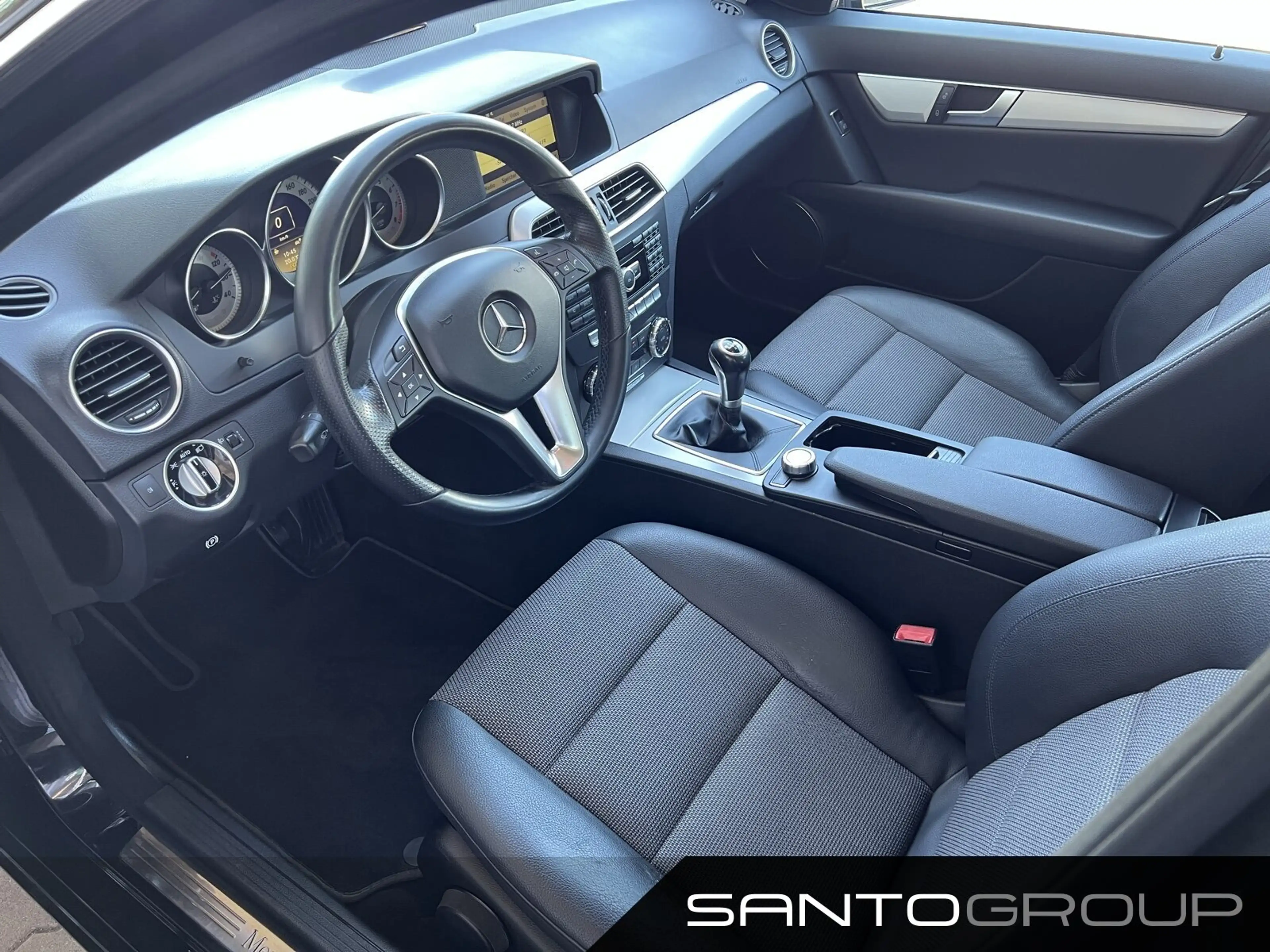 Mercedes-Benz C 180 C 180 T-Modell Avantgarde/Klima/Navi/BT/SHZ eFH. — photo 9