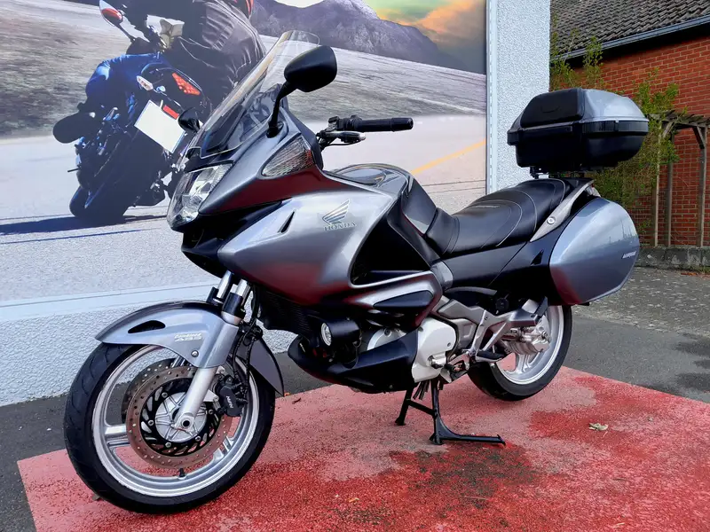 Honda NT 700 - foto 5