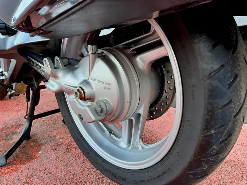 Honda NT 700 - foto 8