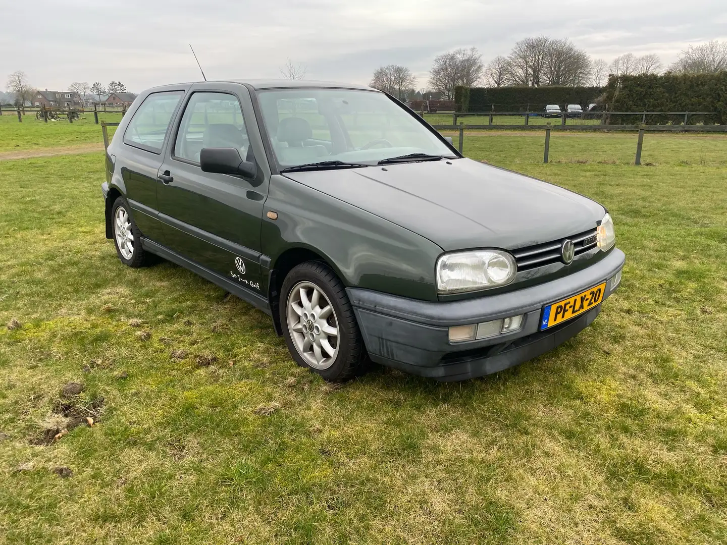 Volkswagen Golf 2.8 VR6 - 2